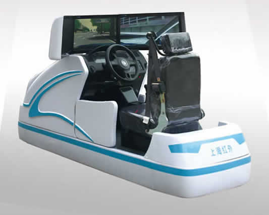 Training SPSIM Triple Screen Car Driving Simulator